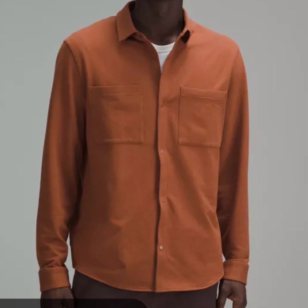Lululemon women’s Rust jacket